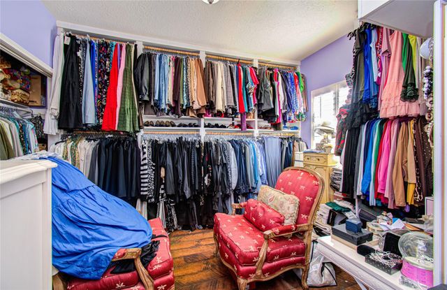 6807 Hollow Hearth Drive, Houston, TX 77084