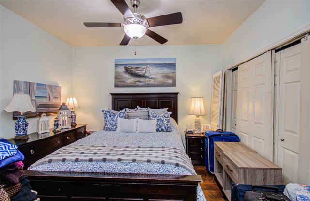 6807 Hollow Hearth Drive, Houston, TX 77084