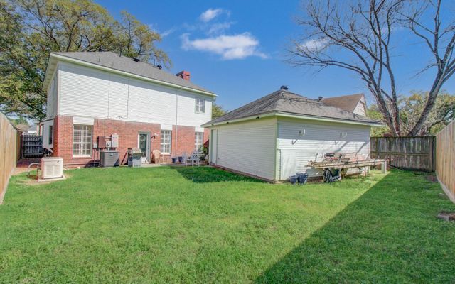 6807 Hollow Hearth Drive, Houston, TX 77084