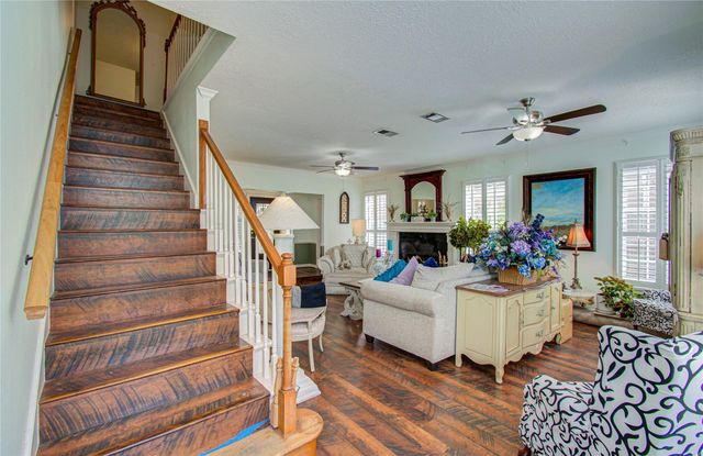 6807 Hollow Hearth Drive, Houston, TX 77084