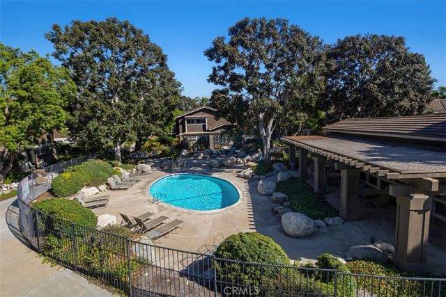 254 Streamwood, Irvine, CA 92620