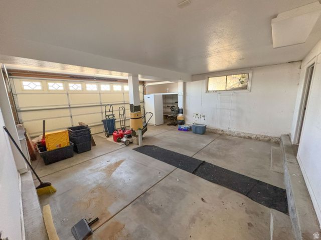 610 MEADOWLARK LN, Bountiful, UT 84010