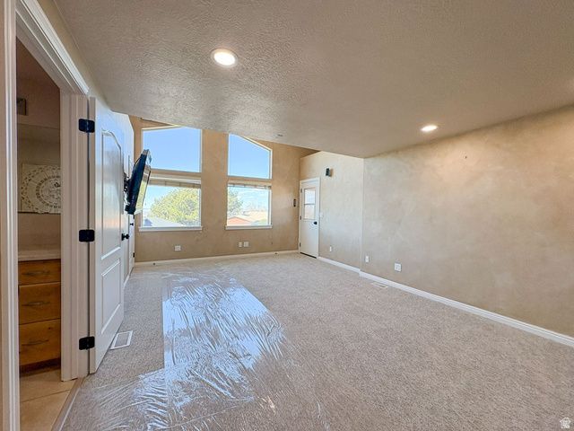 610 MEADOWLARK LN, Bountiful, UT 84010