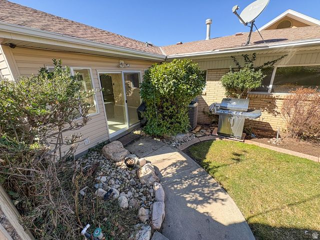 610 MEADOWLARK LN, Bountiful, UT 84010