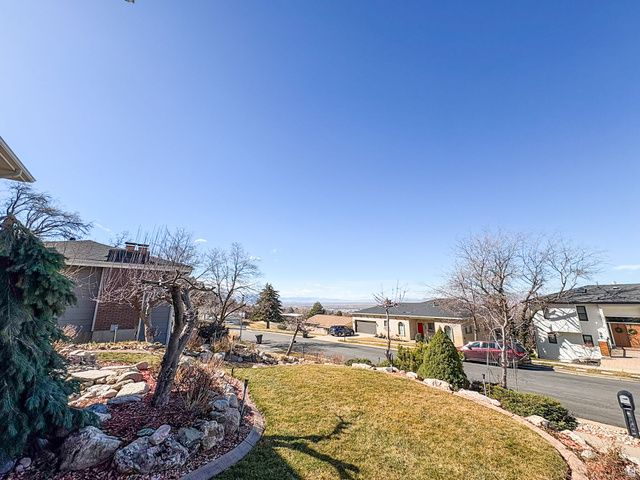 610 MEADOWLARK LN, Bountiful, UT 84010