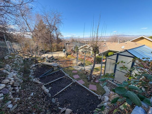 610 MEADOWLARK LN, Bountiful, UT 84010