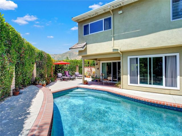 19238 Castlebay Lane, Porter Ranch, CA 91326