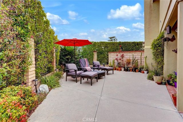 19238 Castlebay Lane, Porter Ranch, CA 91326