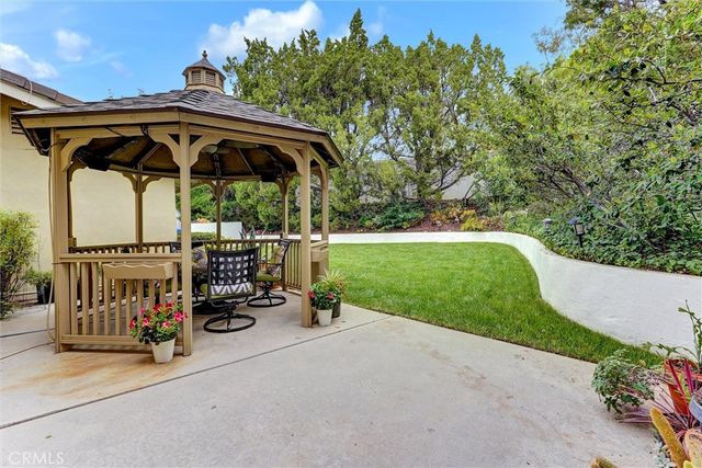 19238 Castlebay Lane, Porter Ranch, CA 91326