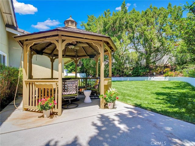 19238 Castlebay Lane, Porter Ranch, CA 91326