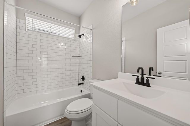 304 Palero Path, Brookshire, TX 77423