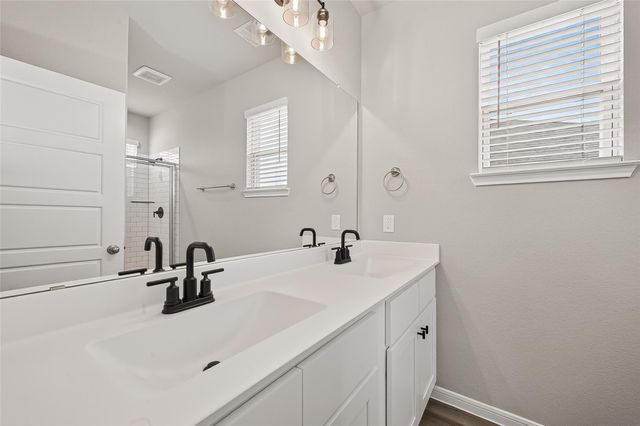 304 Palero Path, Brookshire, TX 77423