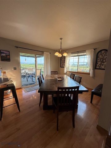 218 East Tobiano Trail, Belgrade, MT 59714