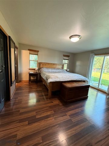 218 East Tobiano Trail, Belgrade, MT 59714