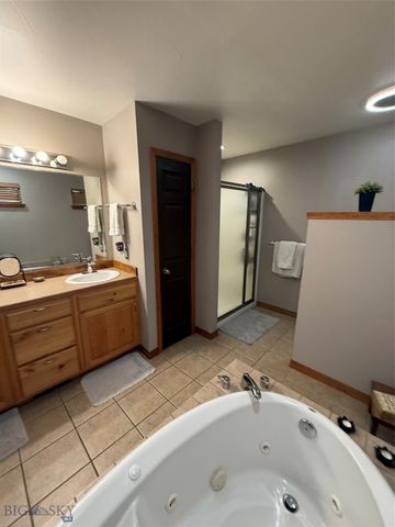 218 East Tobiano Trail, Belgrade, MT 59714