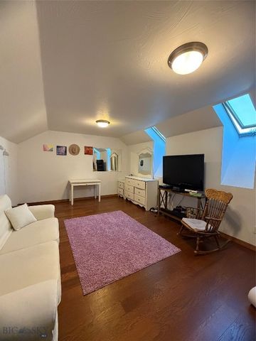 218 East Tobiano Trail, Belgrade, MT 59714