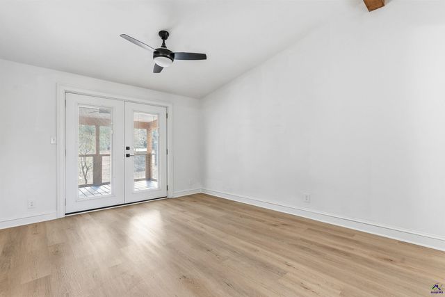 5393 Rogers Rd, Lizella, GA 31052