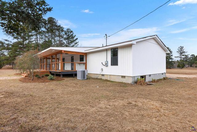 5393 Rogers Rd, Lizella, GA 31052