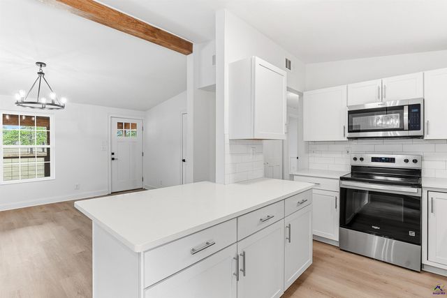 5393 Rogers Rd, Lizella, GA 31052