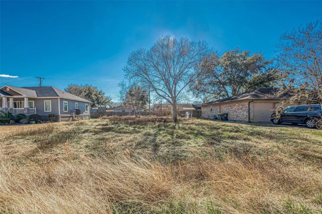 3406 Robinson Drive, Pearland, TX 77581