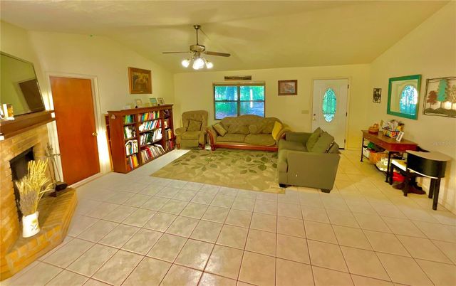 5918 COUNTY ROAD 219, Melrose, FL 32666