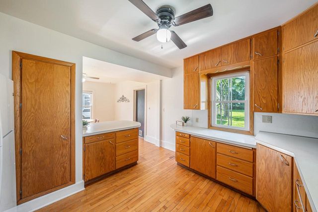 1319 WINNEBAGO AVENUE, Oshkosh, WI 54901