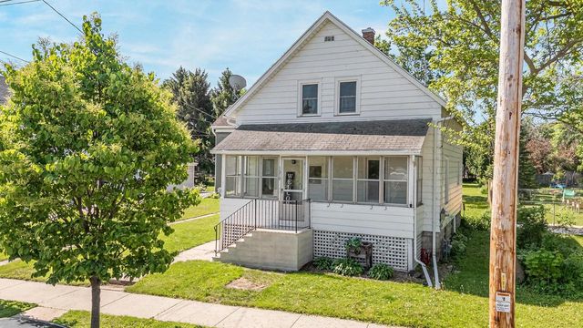 1319 WINNEBAGO AVENUE, Oshkosh, WI 54901