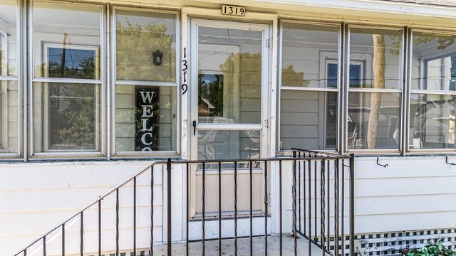 1319 WINNEBAGO AVENUE, Oshkosh, WI 54901
