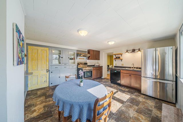1319 WINNEBAGO AVENUE, Oshkosh, WI 54901