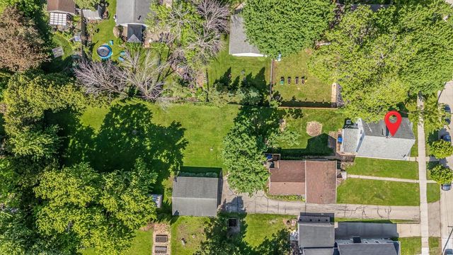 1319 WINNEBAGO AVENUE, Oshkosh, WI 54901