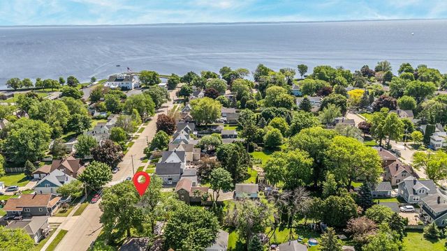 1319 WINNEBAGO AVENUE, Oshkosh, WI 54901