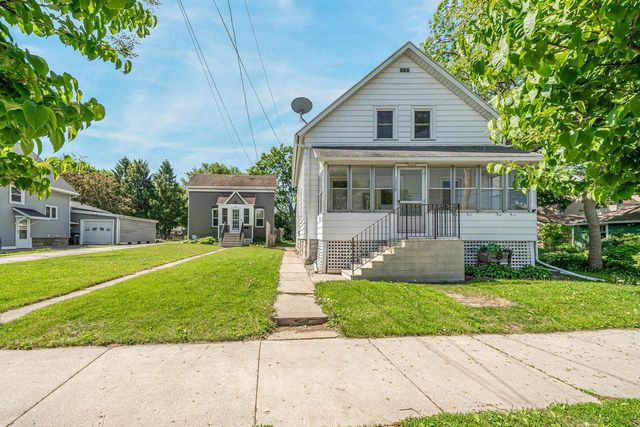 1319 WINNEBAGO AVENUE, Oshkosh, WI 54901