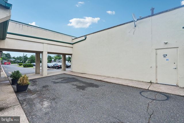 320 BEV-RANCOCAS RD #1I, Willingboro, NJ 08046