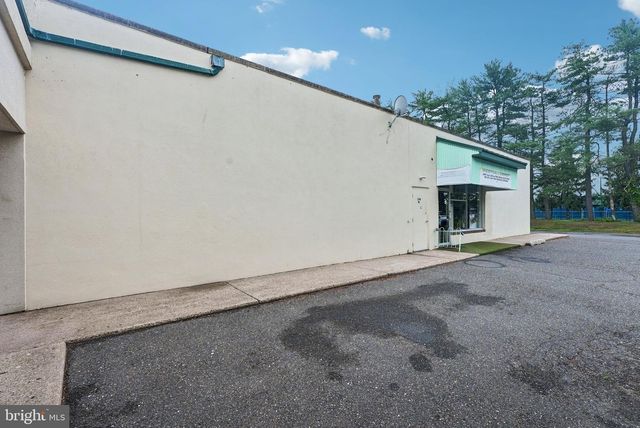 320 BEV-RANCOCAS RD #1I, Willingboro, NJ 08046