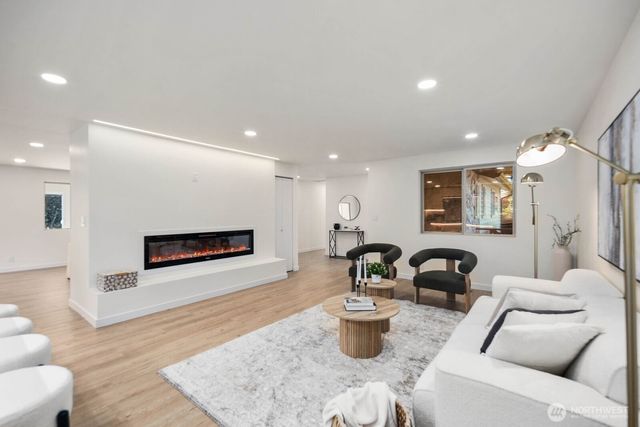 8110 68th Avenue SW, Lakewood, WA 98499