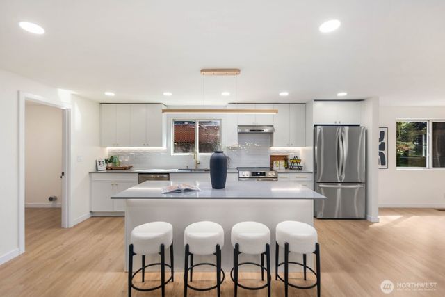 8110 68th Avenue SW, Lakewood, WA 98499