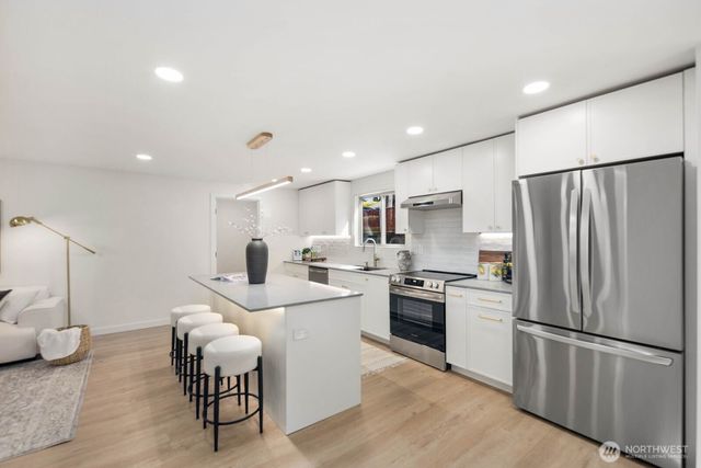 8110 68th Avenue SW, Lakewood, WA 98499