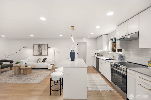 8110 68th Avenue SW, Lakewood, WA 98499