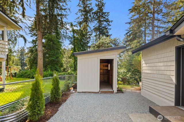 8110 68th Avenue SW, Lakewood, WA 98499