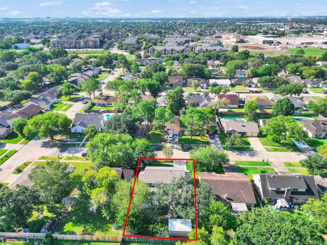 12710 Crow Valley Lane, Houston, TX 77099