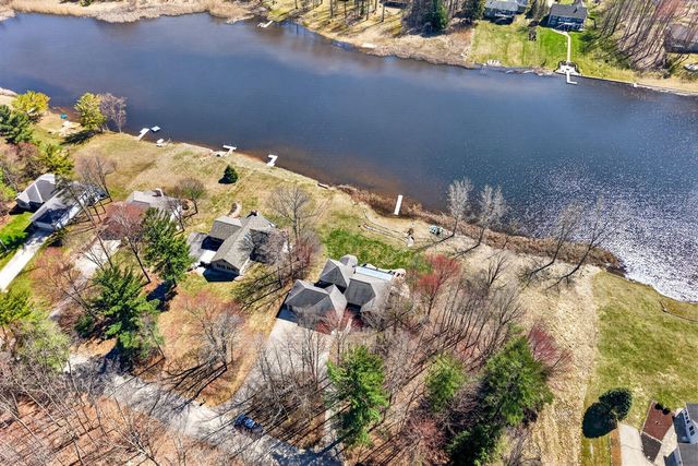 9613 Fawn Ridge Road, Stanwood, MI 49346