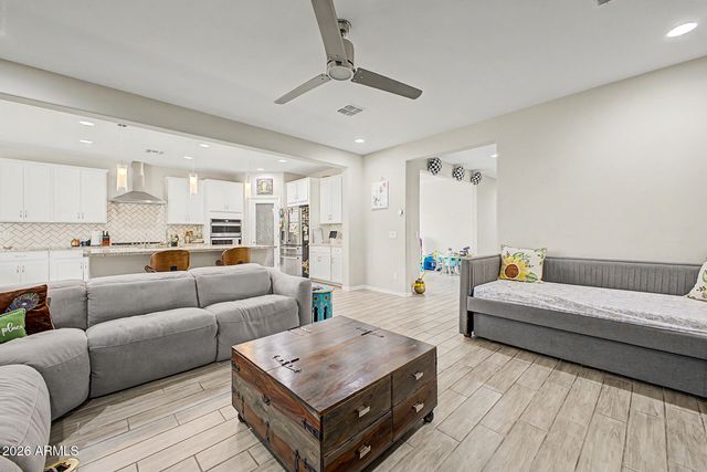 5550 N 107TH Lane, Phoenix, AZ 85037