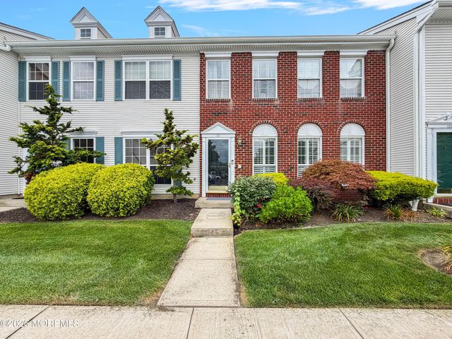 131 Wood Duck Court, Freehold, NJ 07728