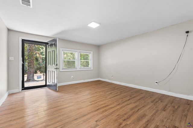 3846 Log Cabin Drive, Macon, GA 31204