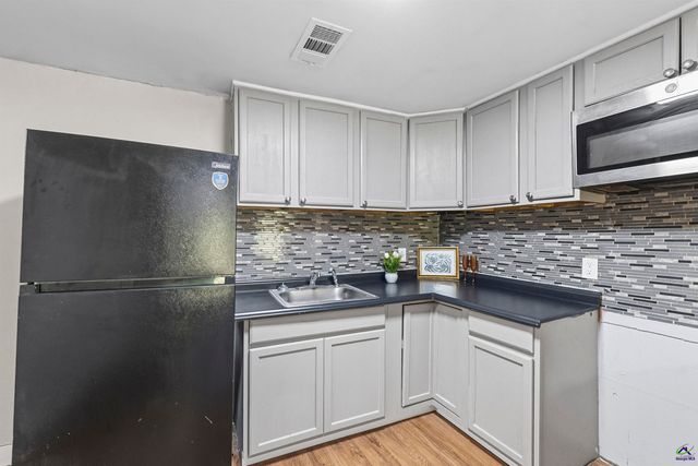 3846 Log Cabin Drive, Macon, GA 31204