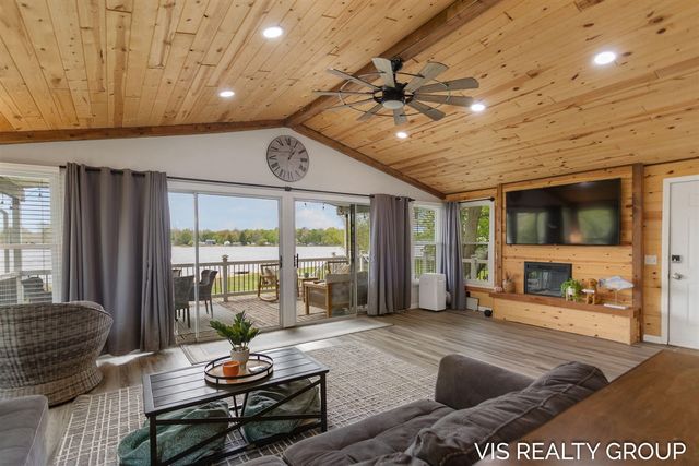 46611 Vine Avenue, Bloomingdale, MI 49026