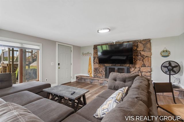 46611 Vine Avenue, Bloomingdale, MI 49026