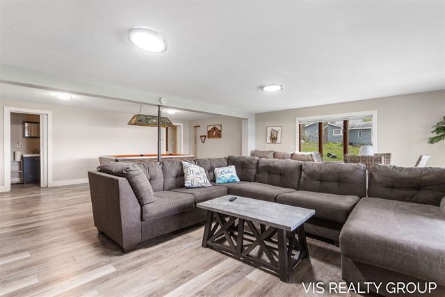 46611 Vine Avenue, Bloomingdale, MI 49026