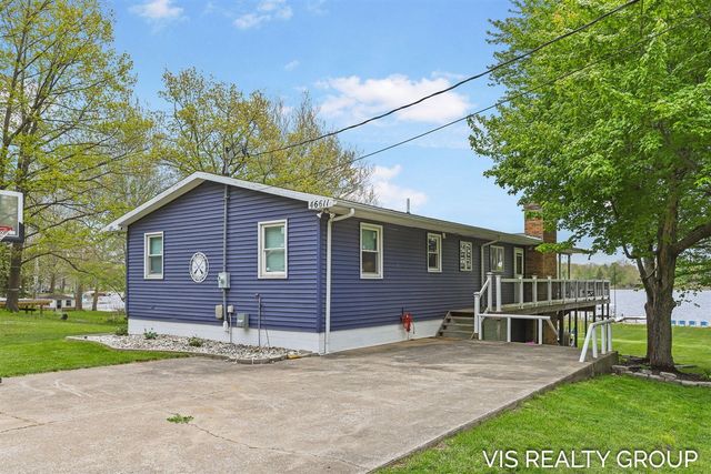 46611 Vine Avenue, Bloomingdale, MI 49026