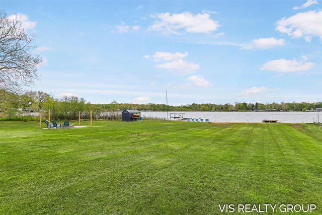 46611 Vine Avenue, Bloomingdale, MI 49026